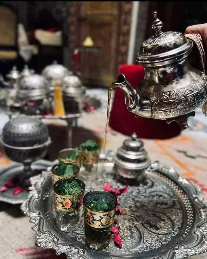 Discover the Allure of Atay b N3na3 : Moroccan Mint Tea’s Hidden Gem