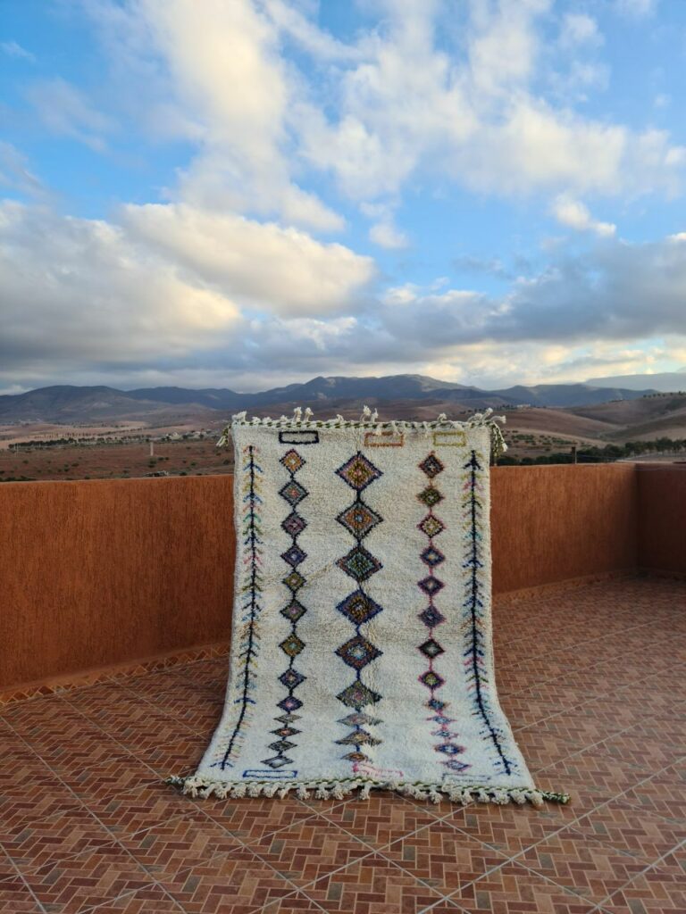 vintage moroccan rug - azilal