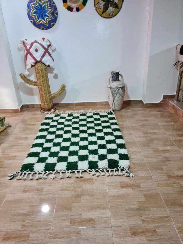 vintage moroccan rug - beni ourain rug