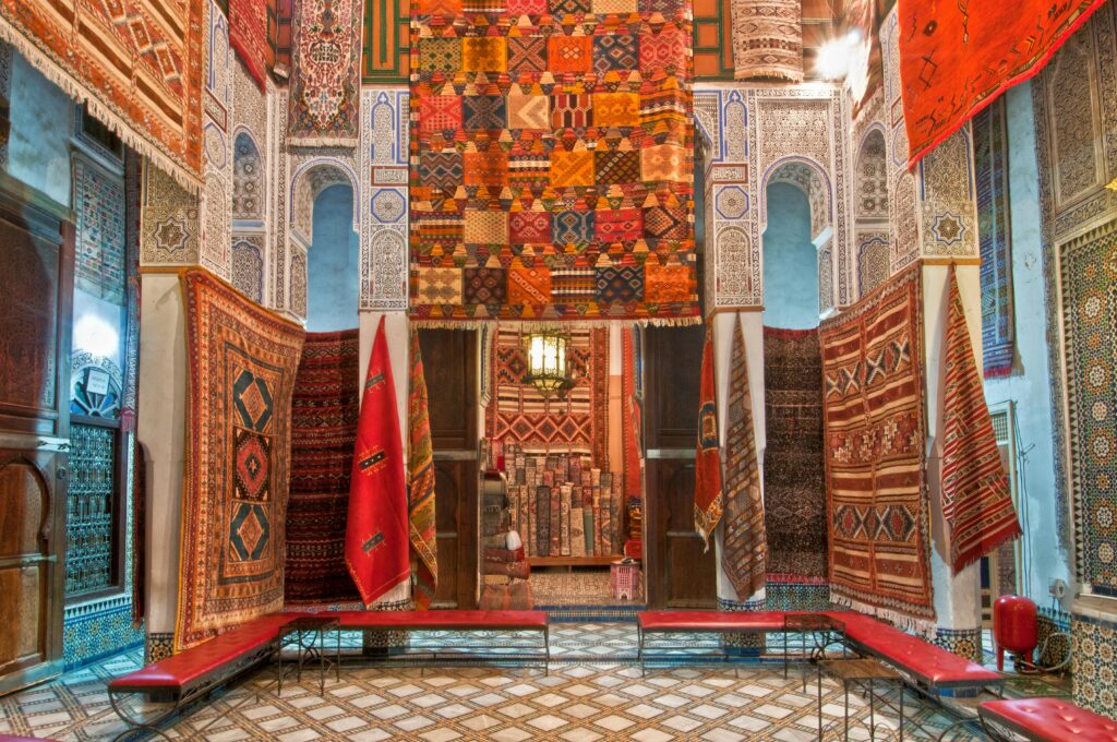 vintage Moroccan rug - A mur Na Kush 